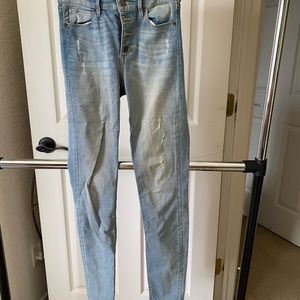 Great quality Guess high waisted light blue jeans